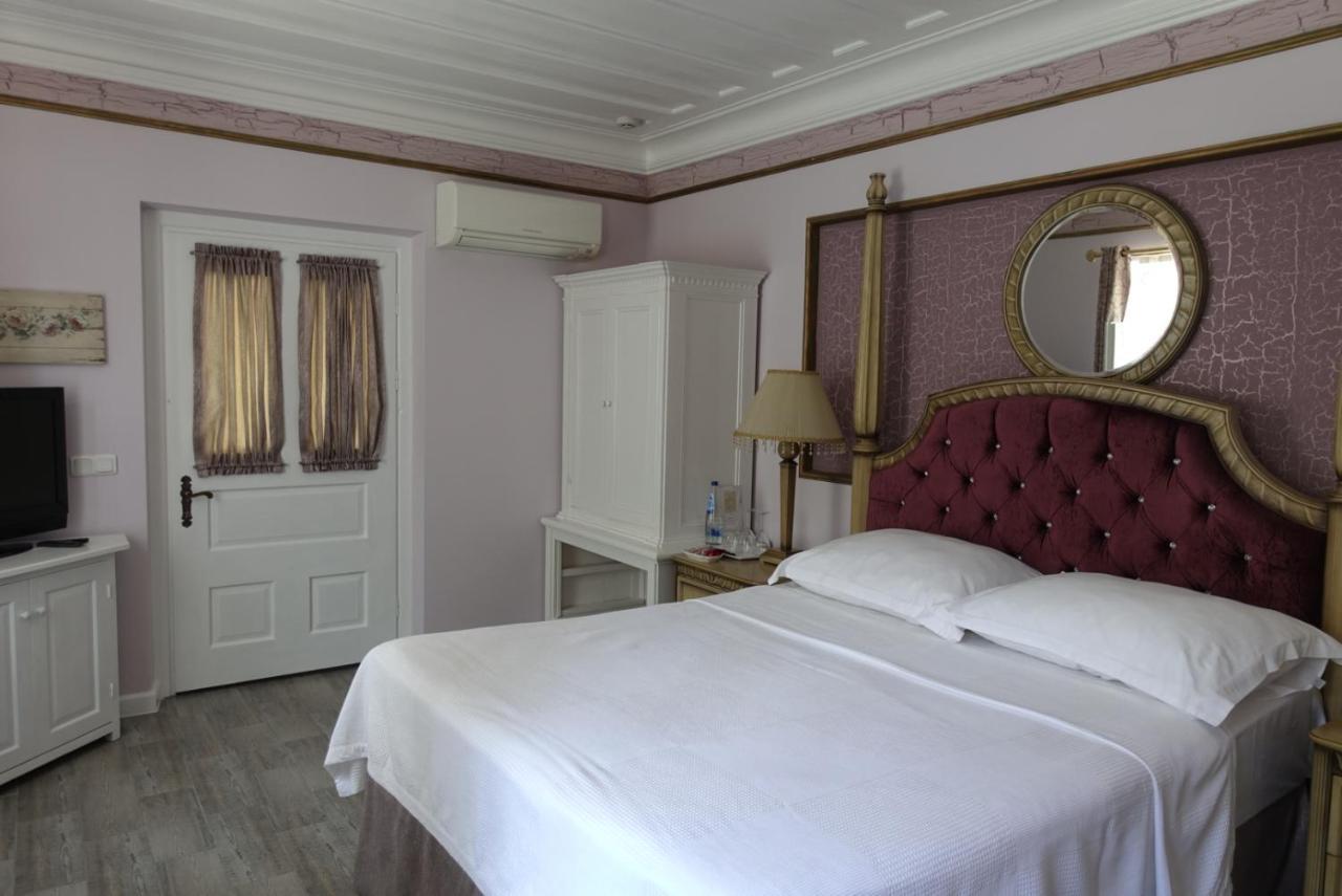 Lola 38 Hotel Фоча Екстериор снимка